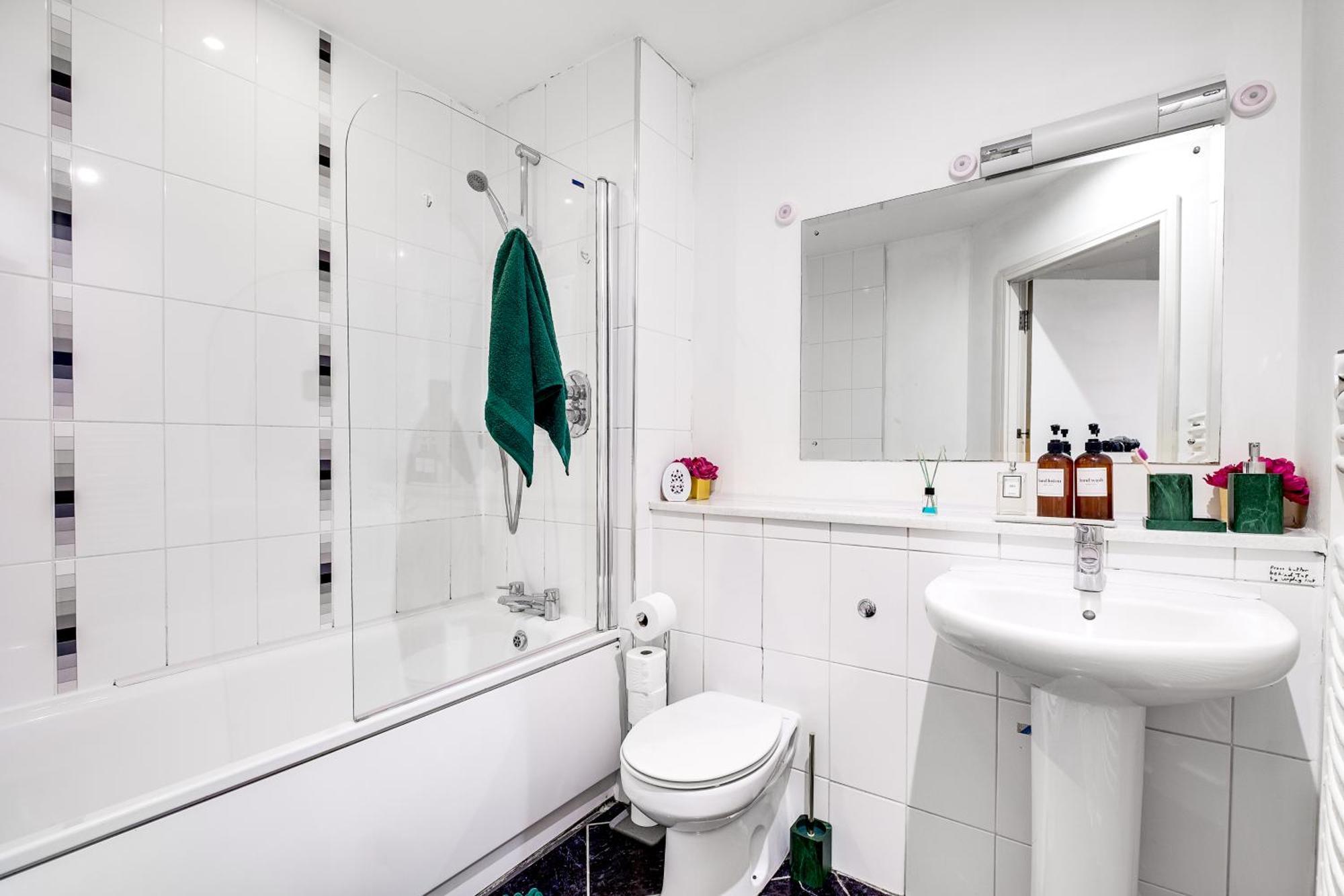 Ultra Stylish 2 Bedroom Apt Centrally Located 伯明翰 外观 照片