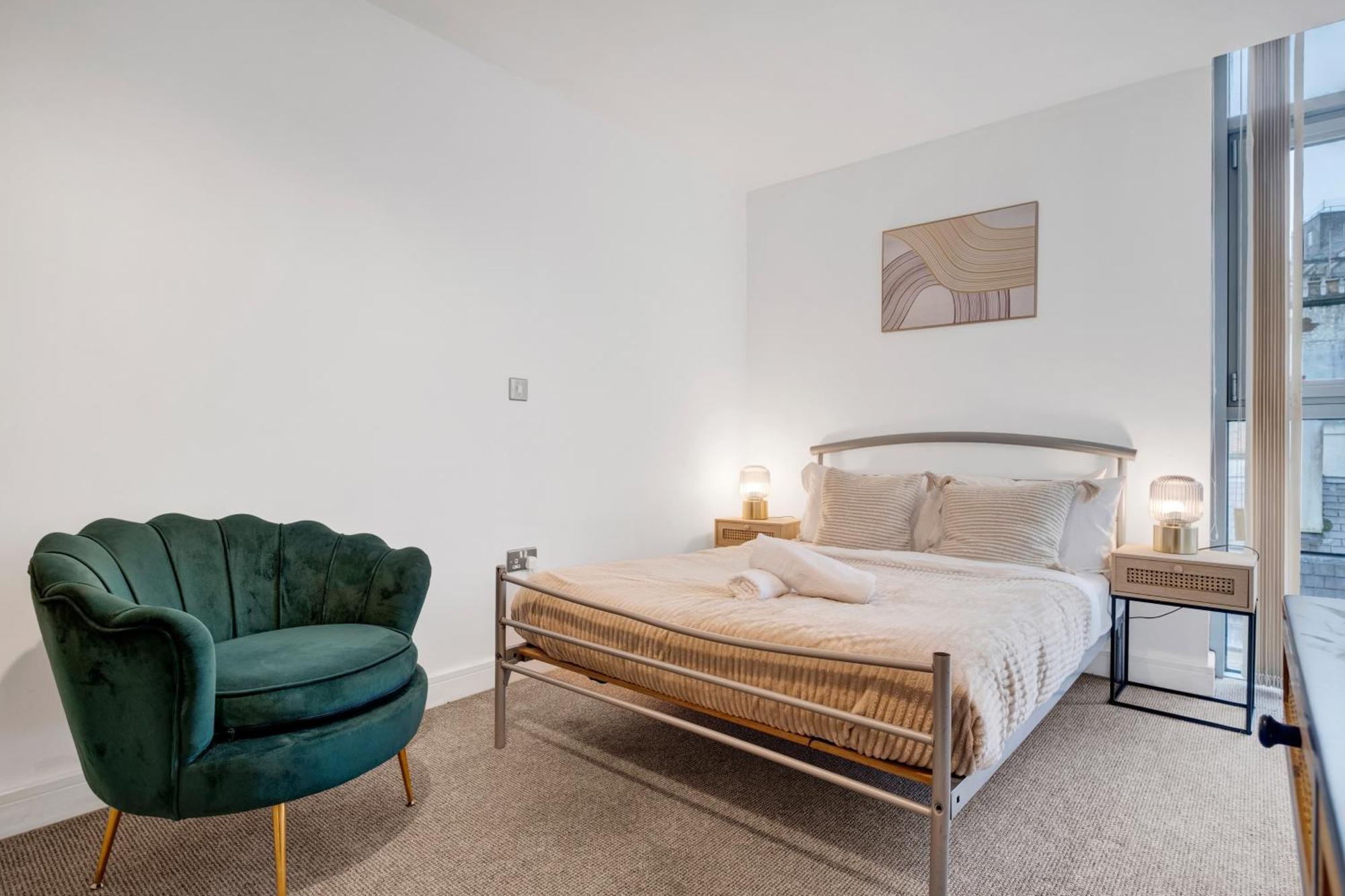 Ultra Stylish 2 Bedroom Apt Centrally Located 伯明翰 外观 照片