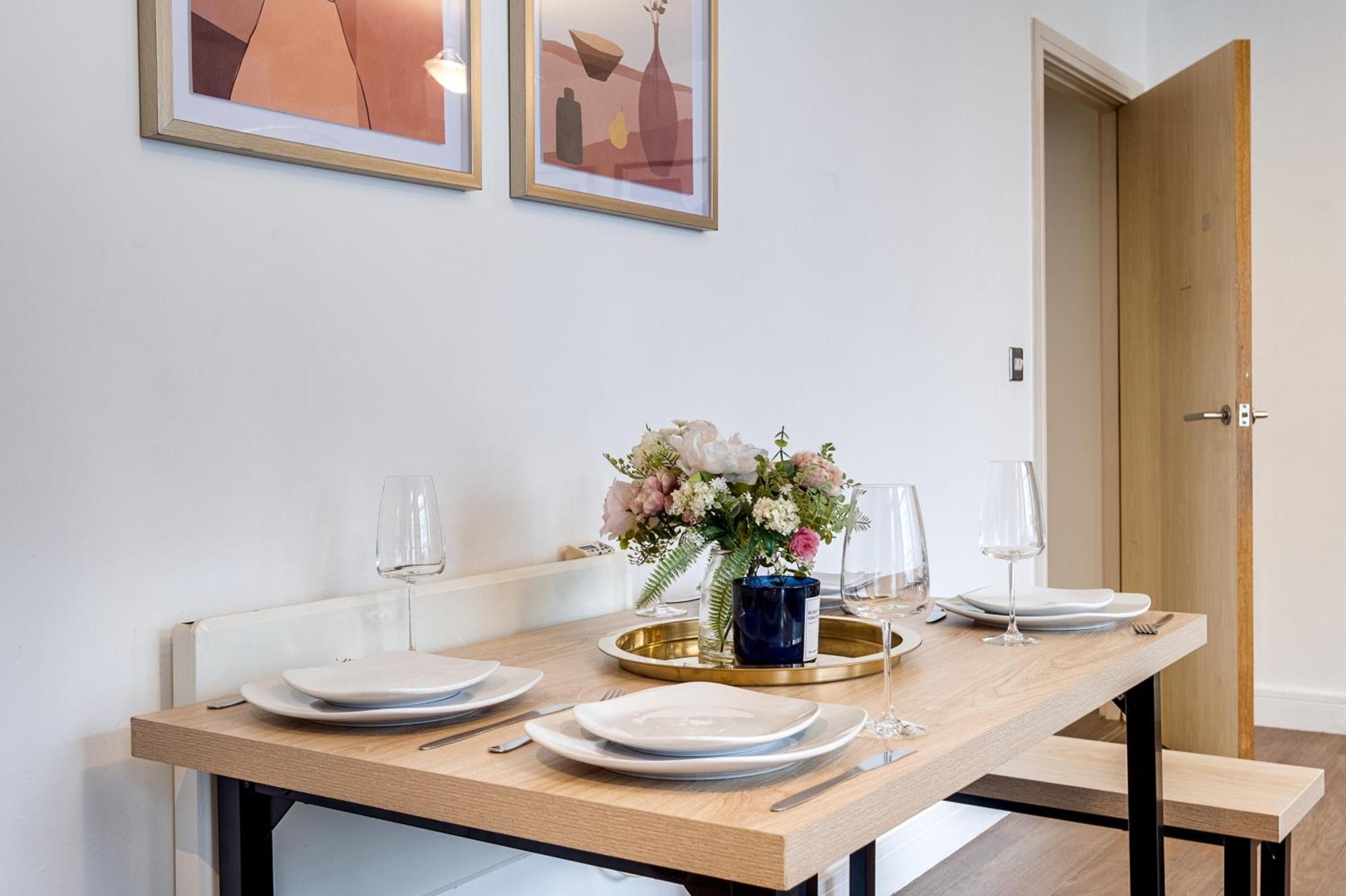 Ultra Stylish 2 Bedroom Apt Centrally Located 伯明翰 外观 照片