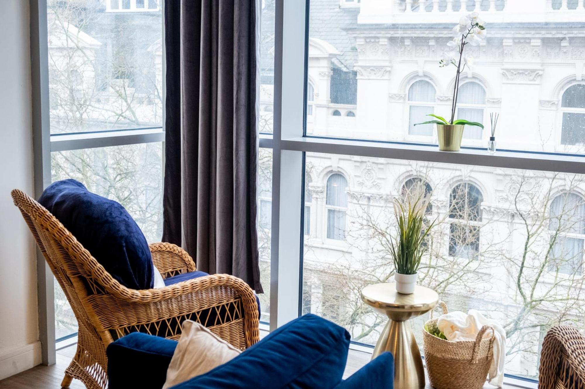 Ultra Stylish 2 Bedroom Apt Centrally Located 伯明翰 外观 照片
